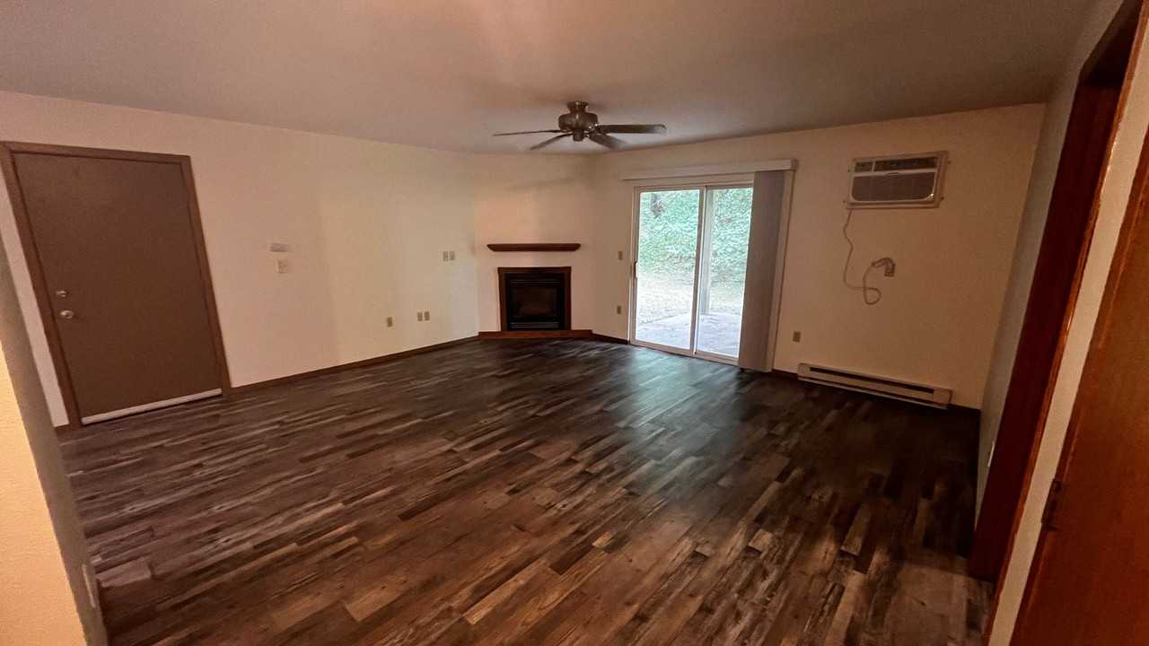 Briar Lane - Photo 5 of 10