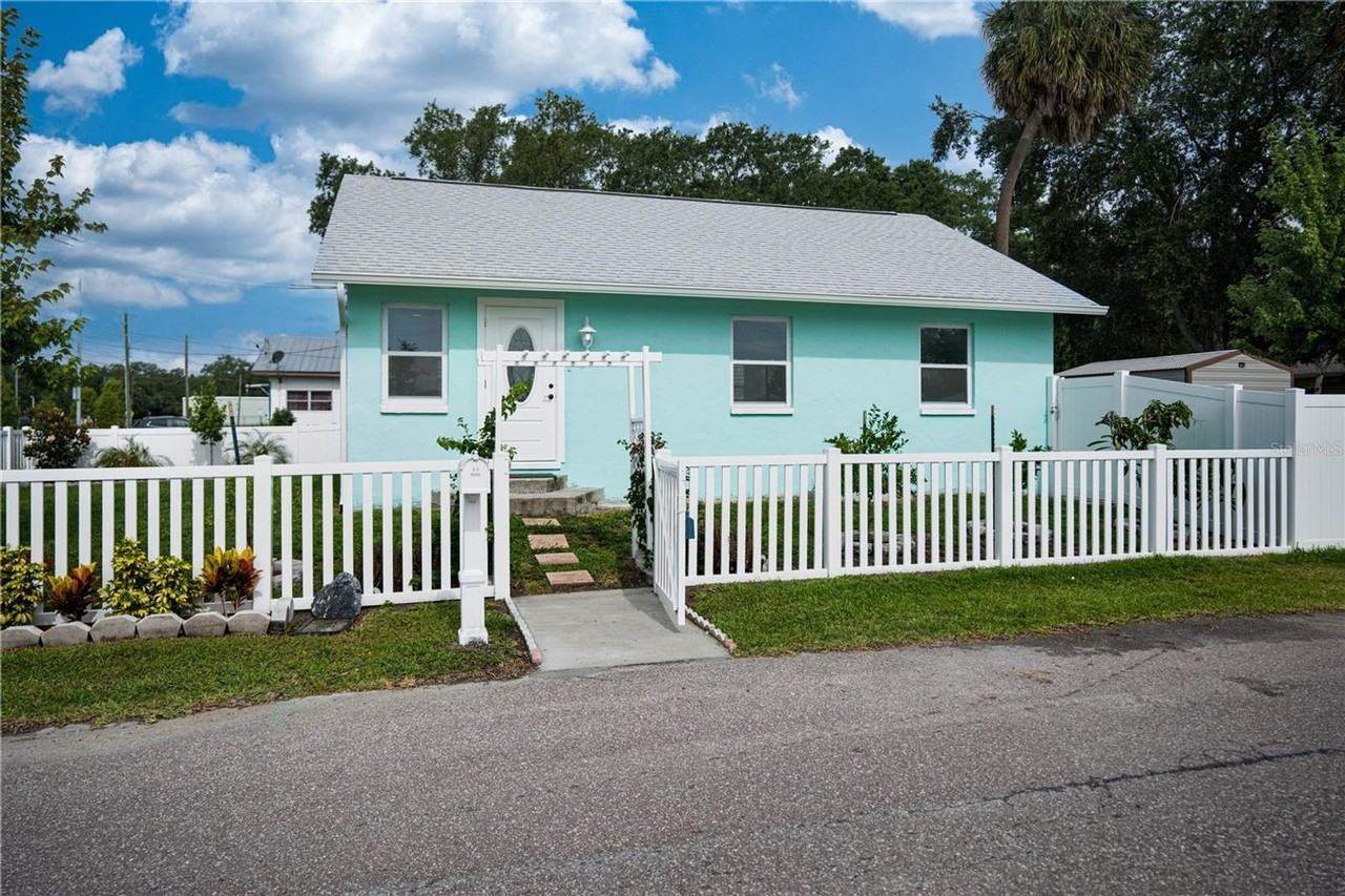 2826 Corrine St - Photo 2 of 31