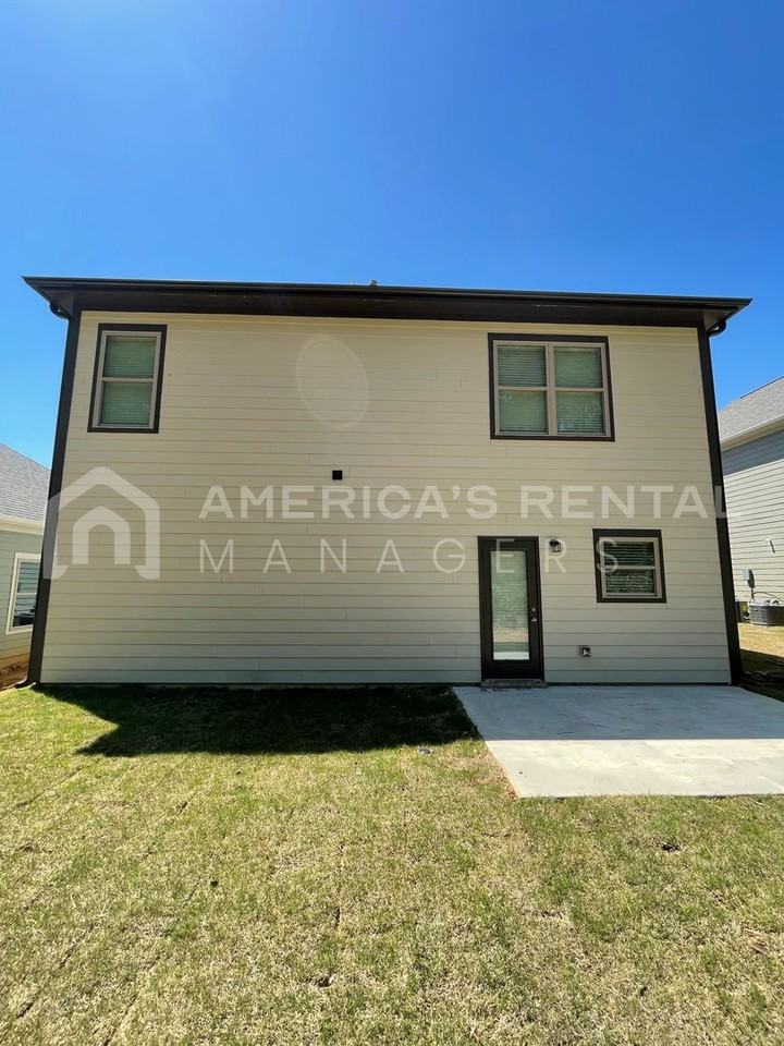 2136 Ellsworth Loop Rd Sw - Photo 6 of 50