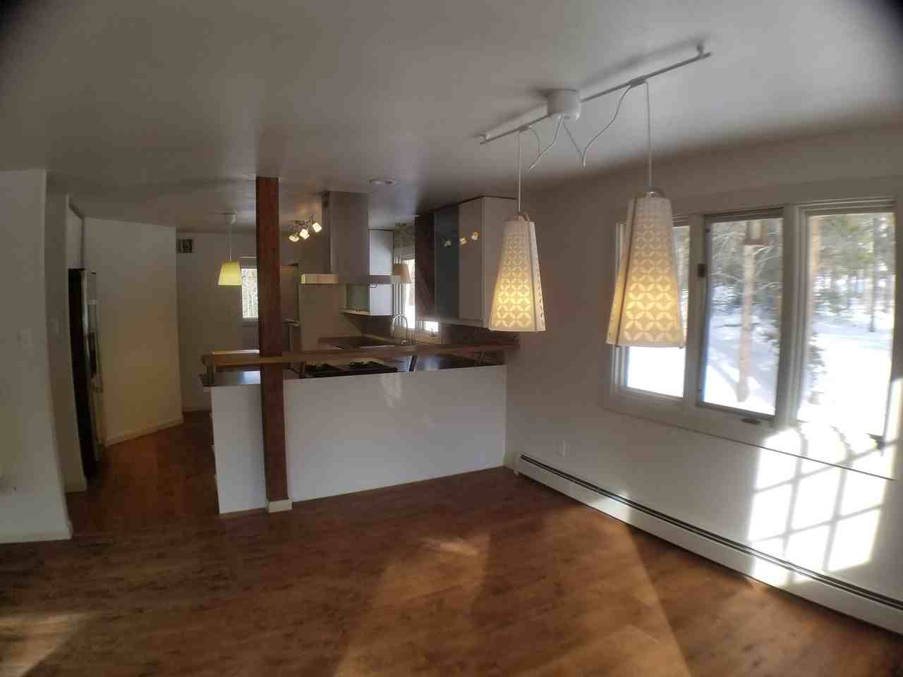 128 Regal Circle - Photo 3 of 30