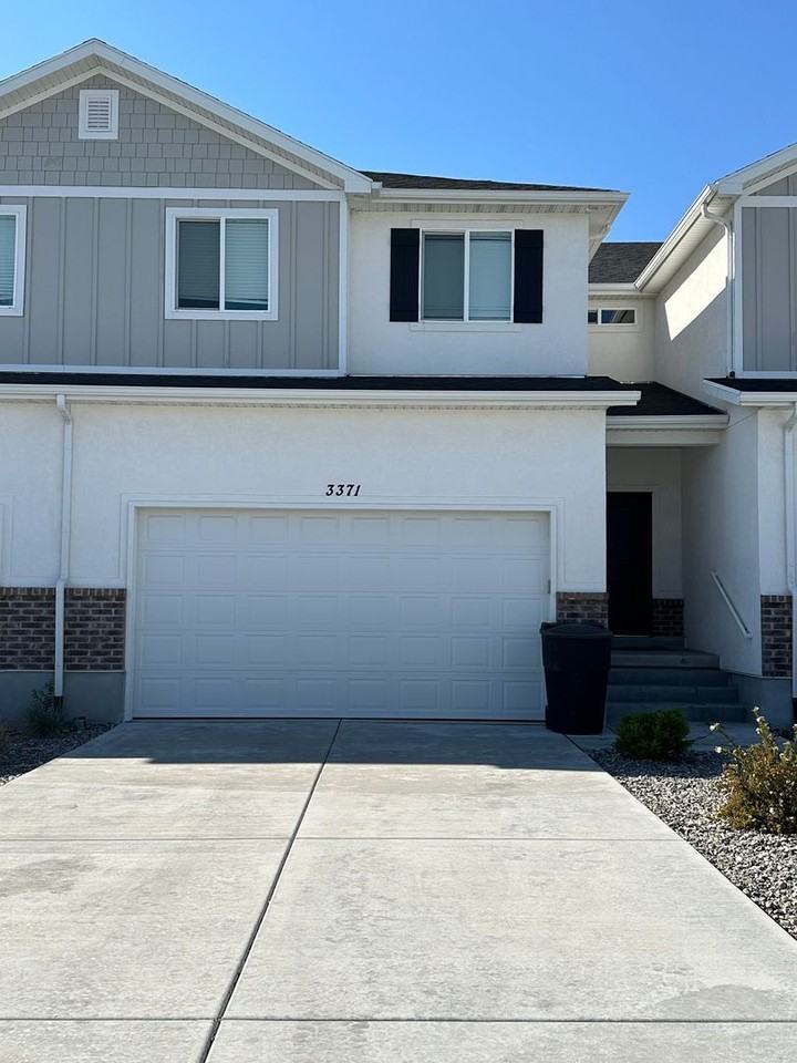 3371 W Sanctuary Ct - Photo 2 of 20