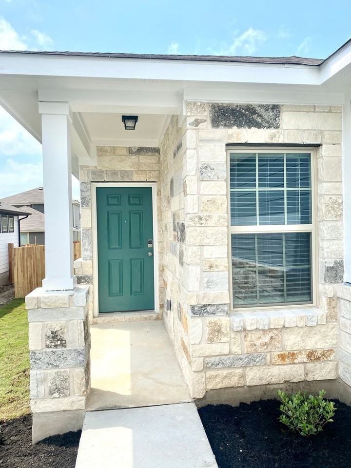 252 Wild Wind Trl - Photo 3 of 19