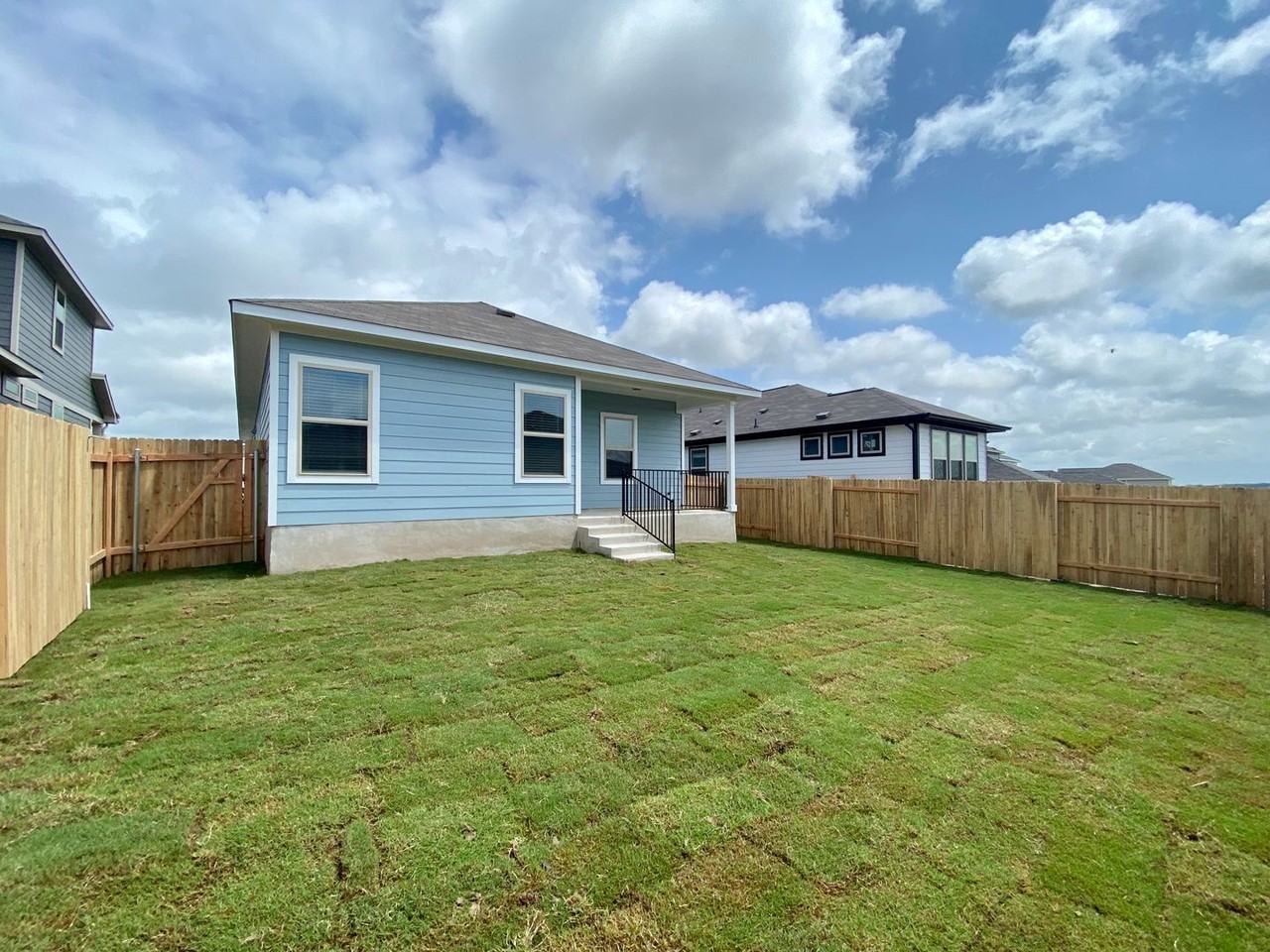 252 Wild Wind Trl - Photo 5 of 19