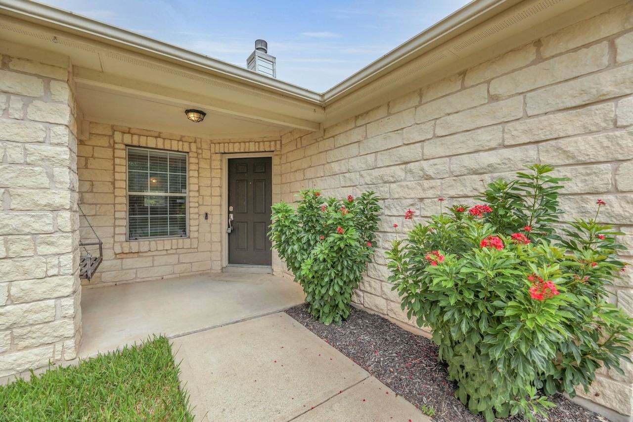 18612 Silent Water Way - Photo 3 of 29