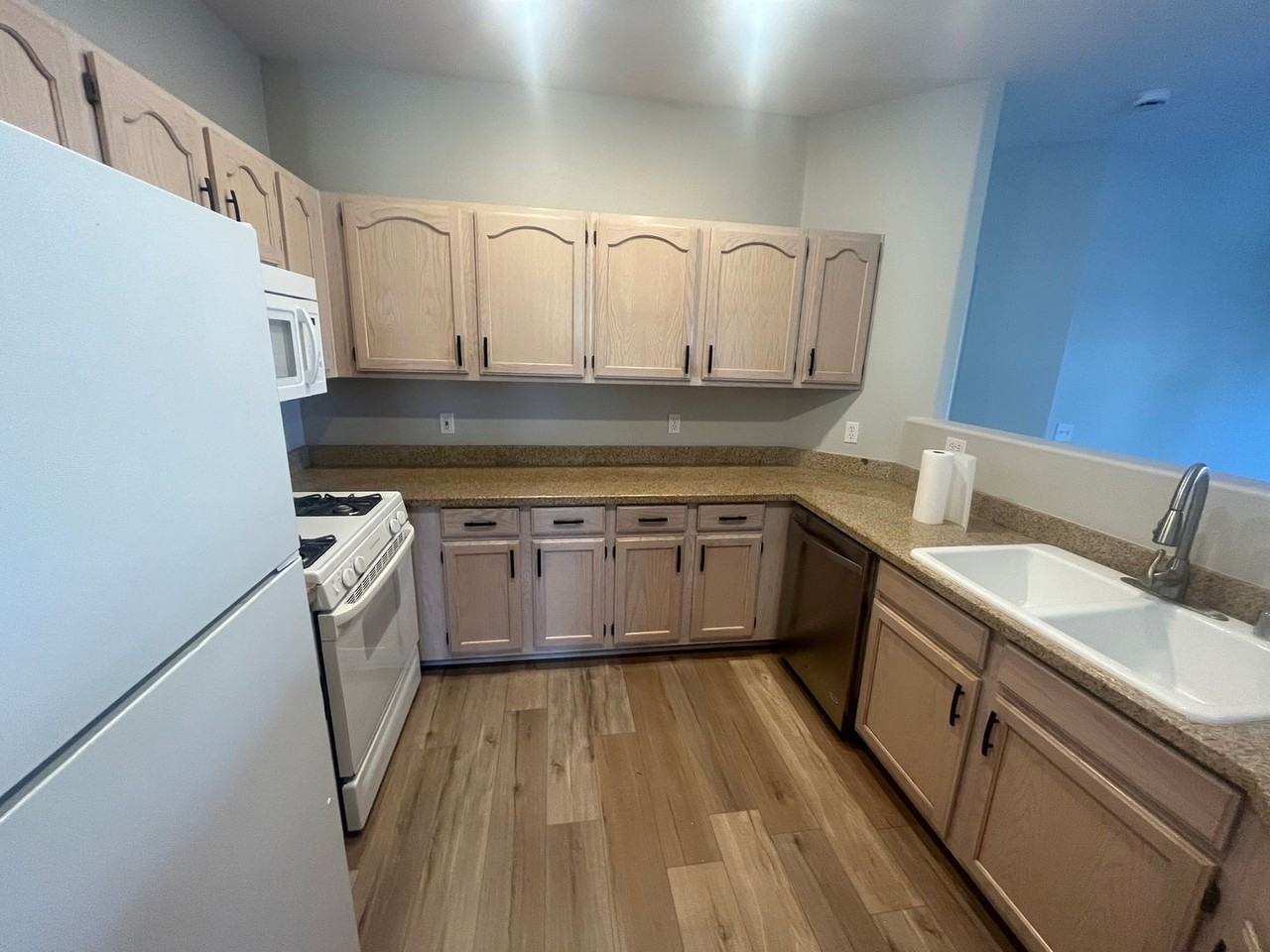 8728 Red Rio Dr #201 - Photo 3 of 38