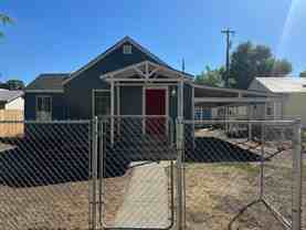 4220 N Avalon Rd - Photo 1 of 1