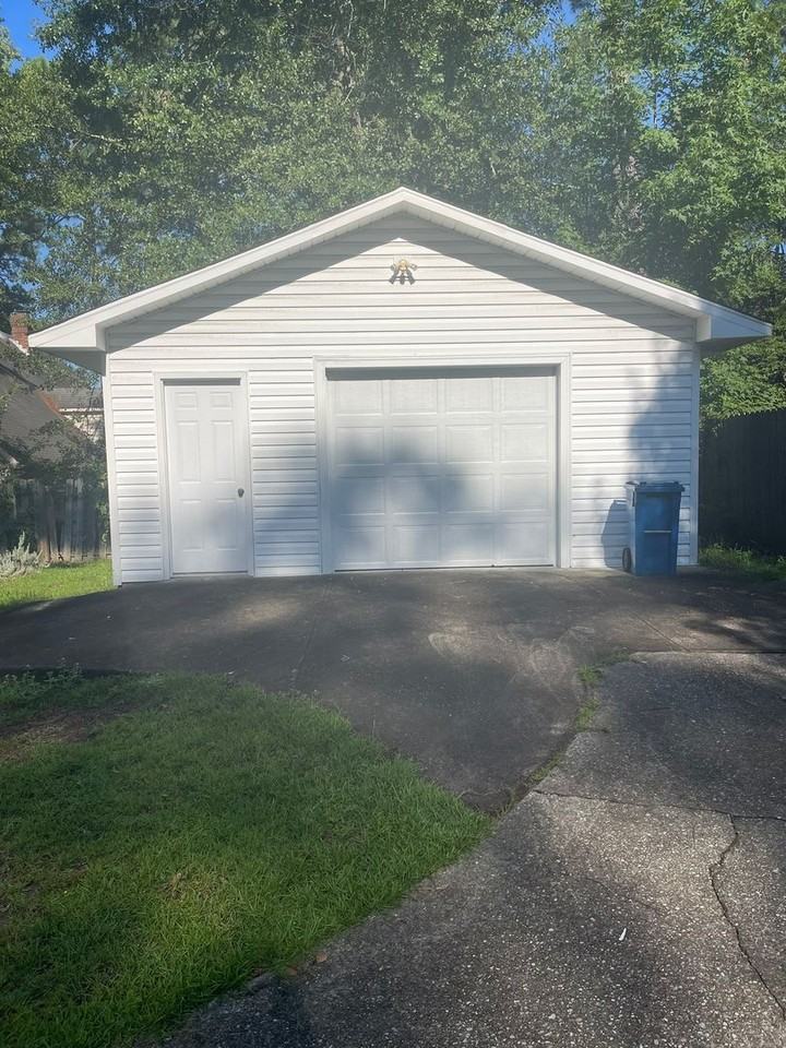 1651 Baysden Ct - Photo 2 of 36