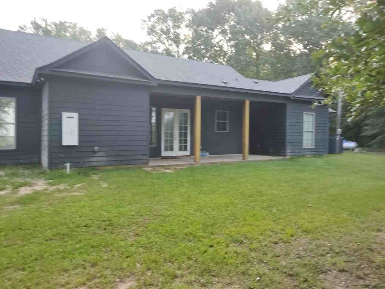 6050 Albany Rd - Photo 2 of 50