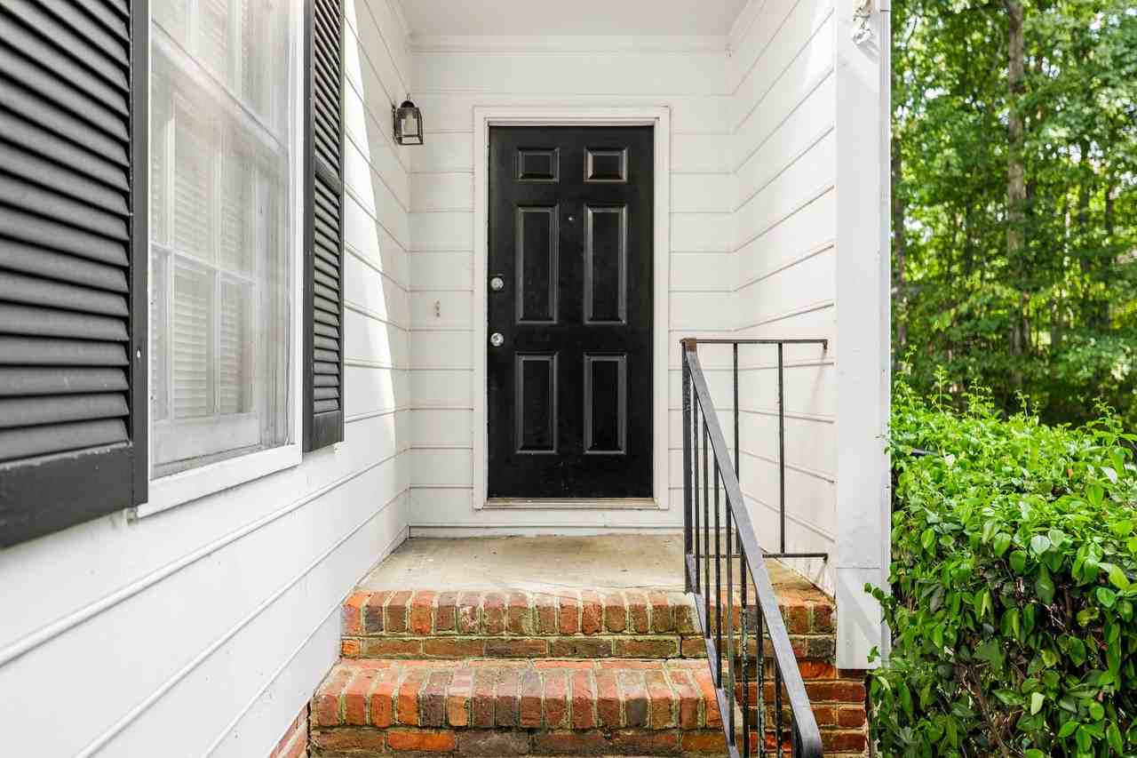 1706 Taft Pl #B - Photo 4 of 34