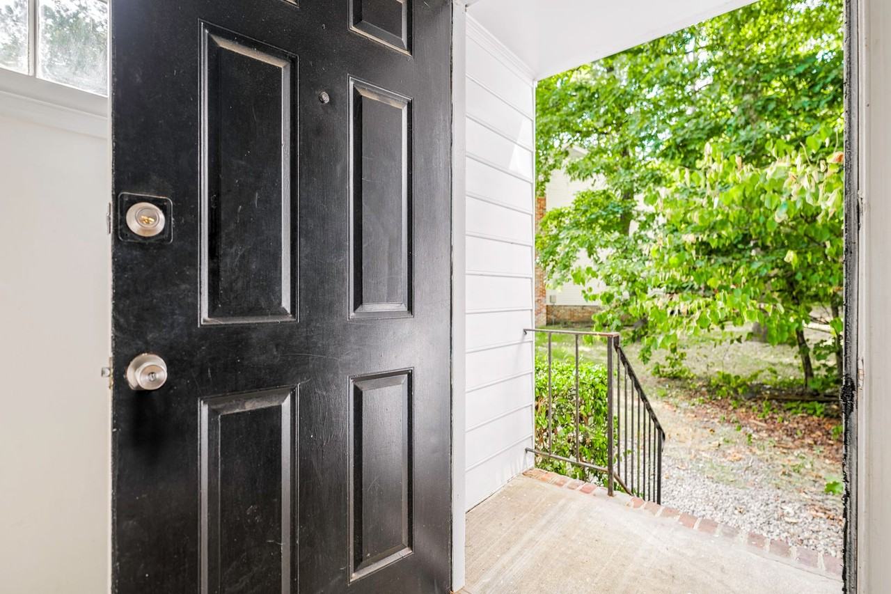 1706 Taft Pl #B - Photo 6 of 34