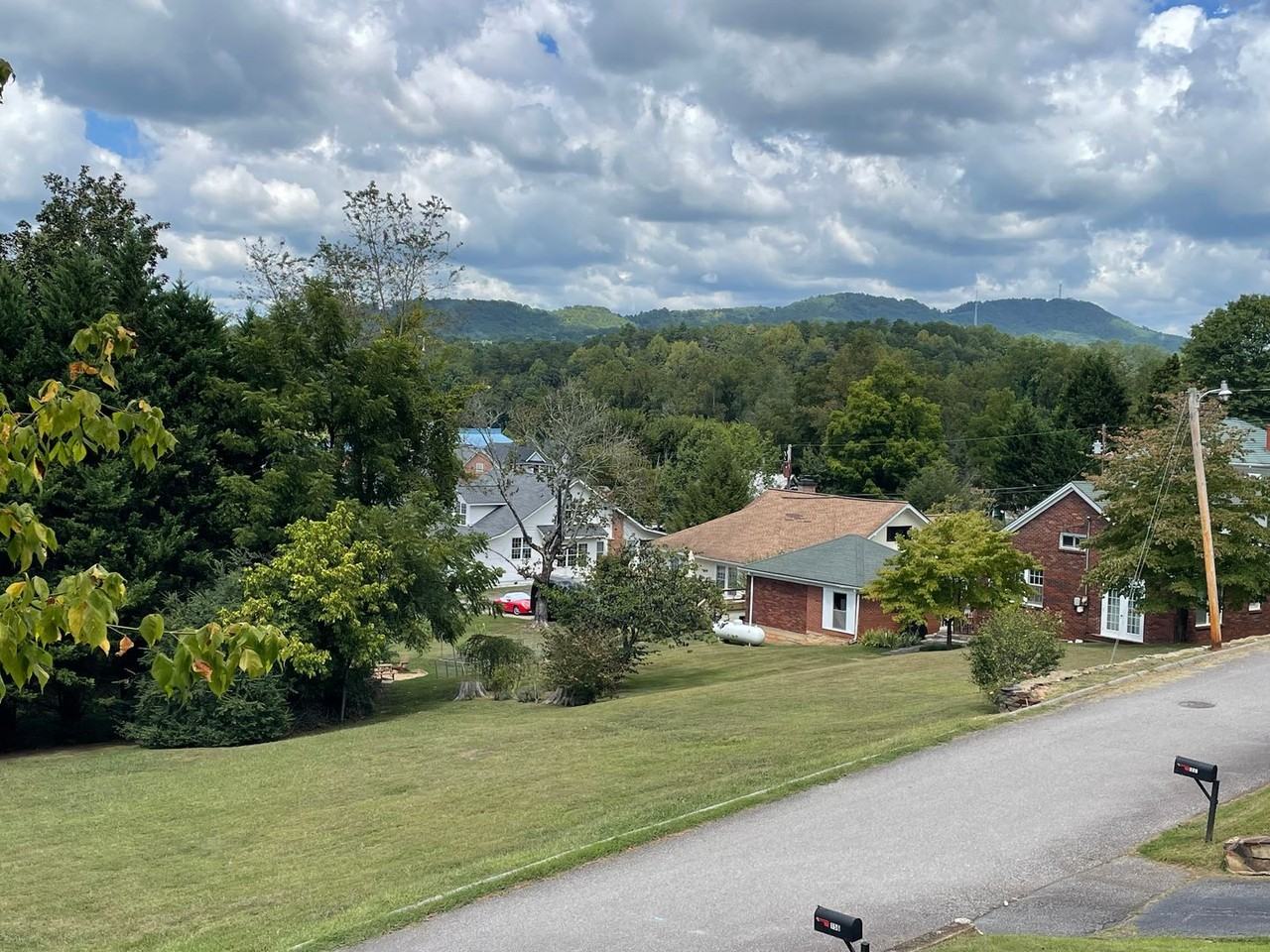 156 East Ave - Photo 3 of 20