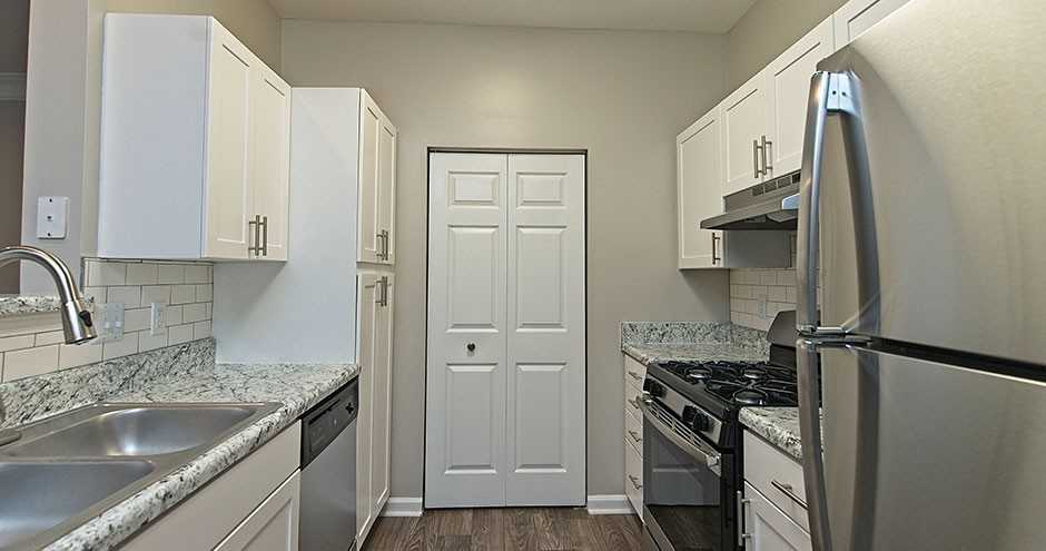 The Fairways at Birkdale - Photo 7 of 48