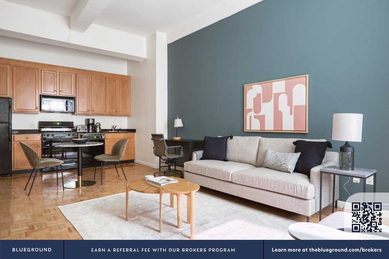 85 John Street - Photo 4 of 38