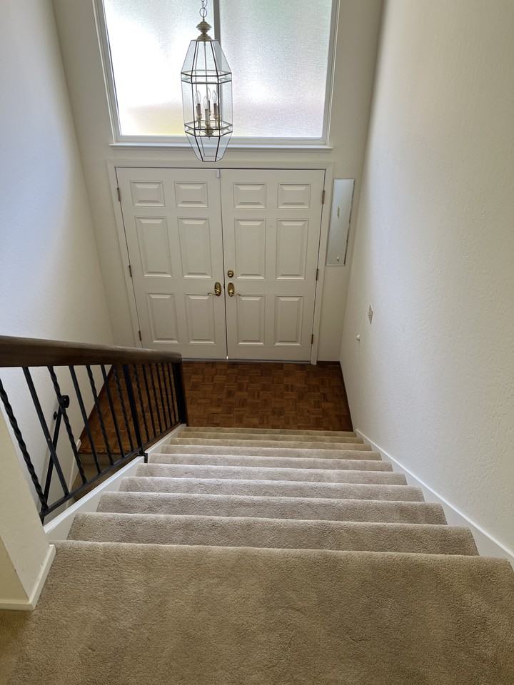 2188 Bunker Hill Dr #NA - Photo 3 of 23