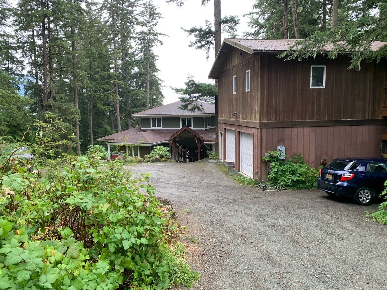 1323 Mendenhall Peninsula Rd #1323MENPEN - Photo 2 of 14