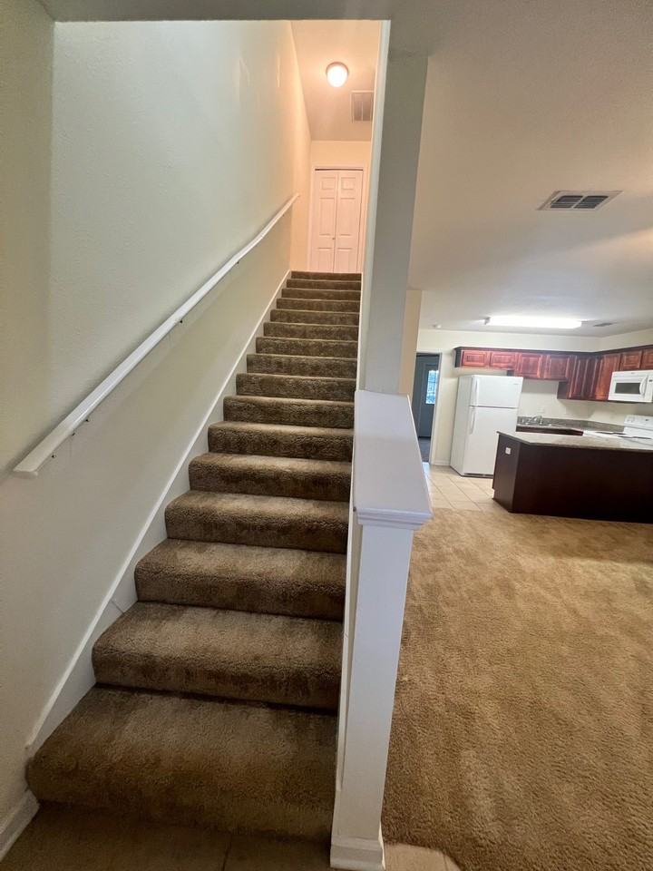 13126 Tracewood Dr #A - Photo 7 of 8