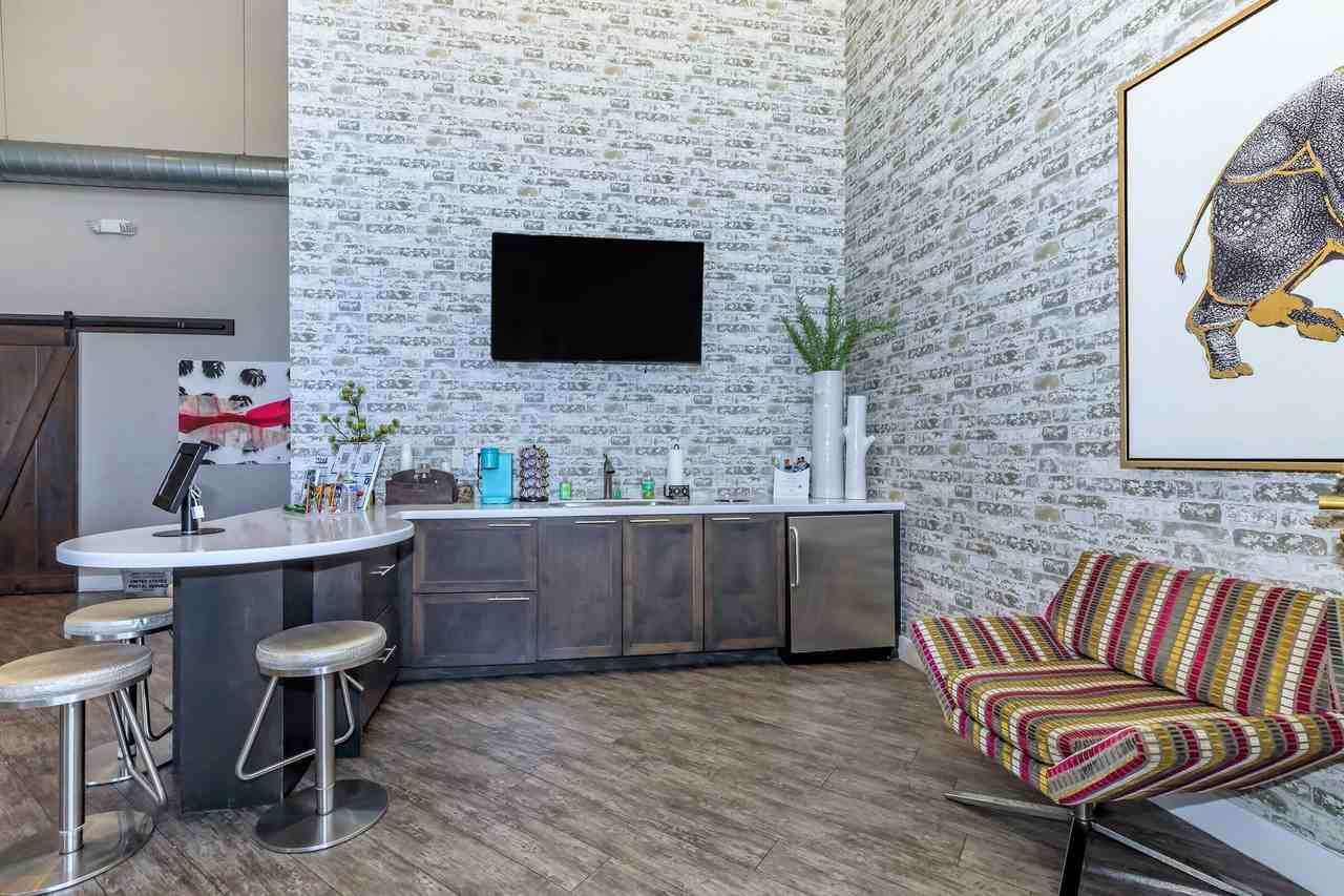 4127 Arcadia - Photo 7 of 50