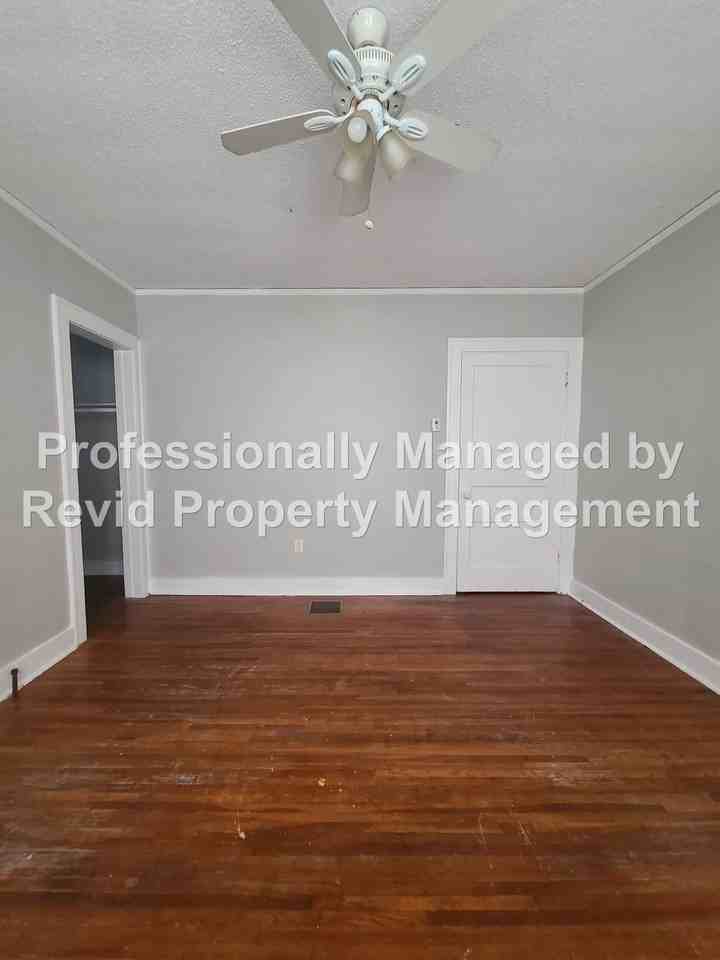 800 Maury St #2 - Photo 7 of 32