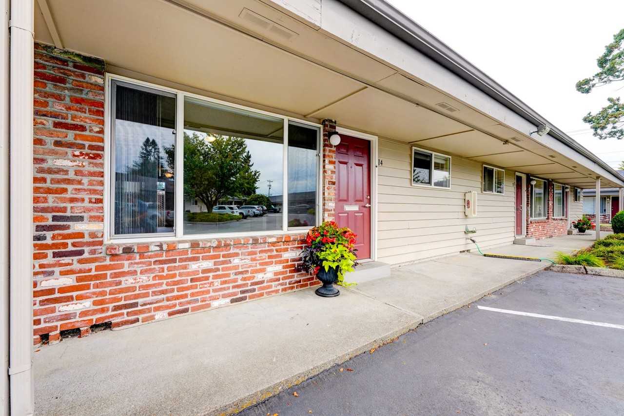 Fairway Village - Photo 2 of 23