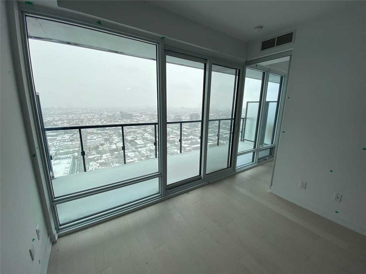 488 Residences Of 488 #1 - Photo 6 of 10