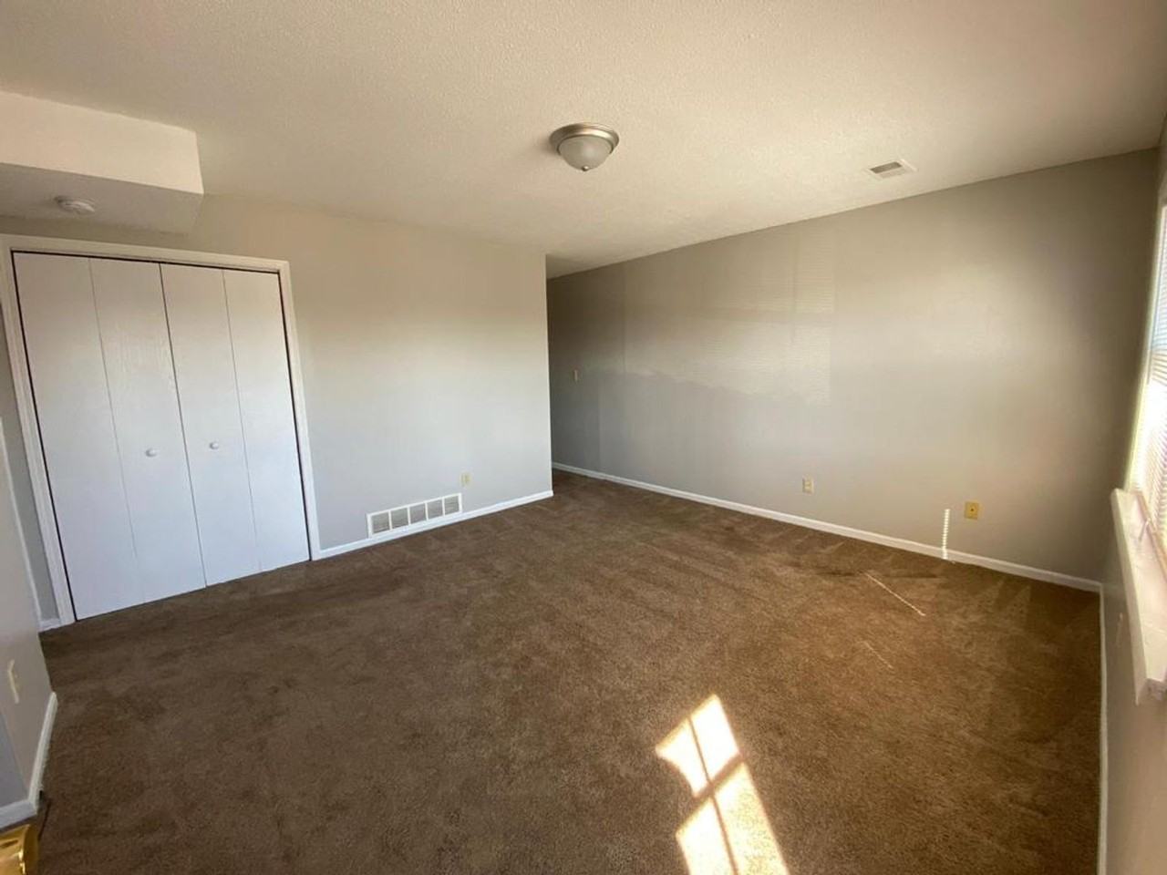 Independence Duplexes - Photo 6 of 20