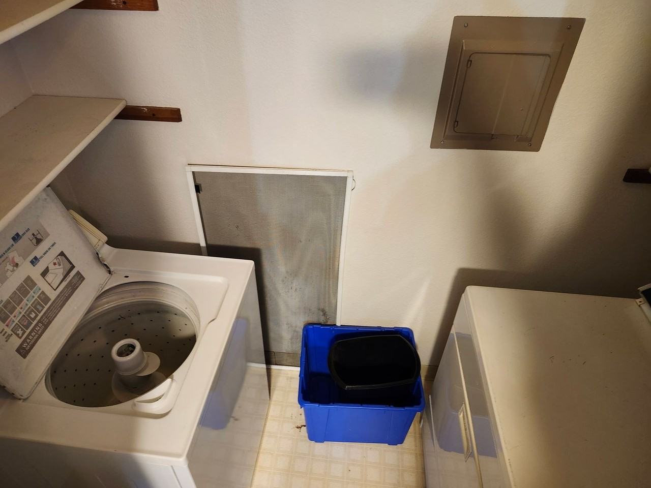 8116 Boundary Avenue - Photo 3 of 10