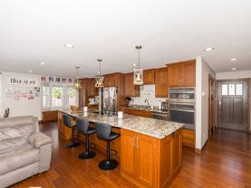 212 Windward Hills Ave - Photo 1 of 1