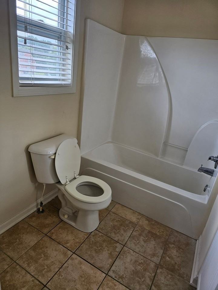 watts- 98 - Photo 2 of 4