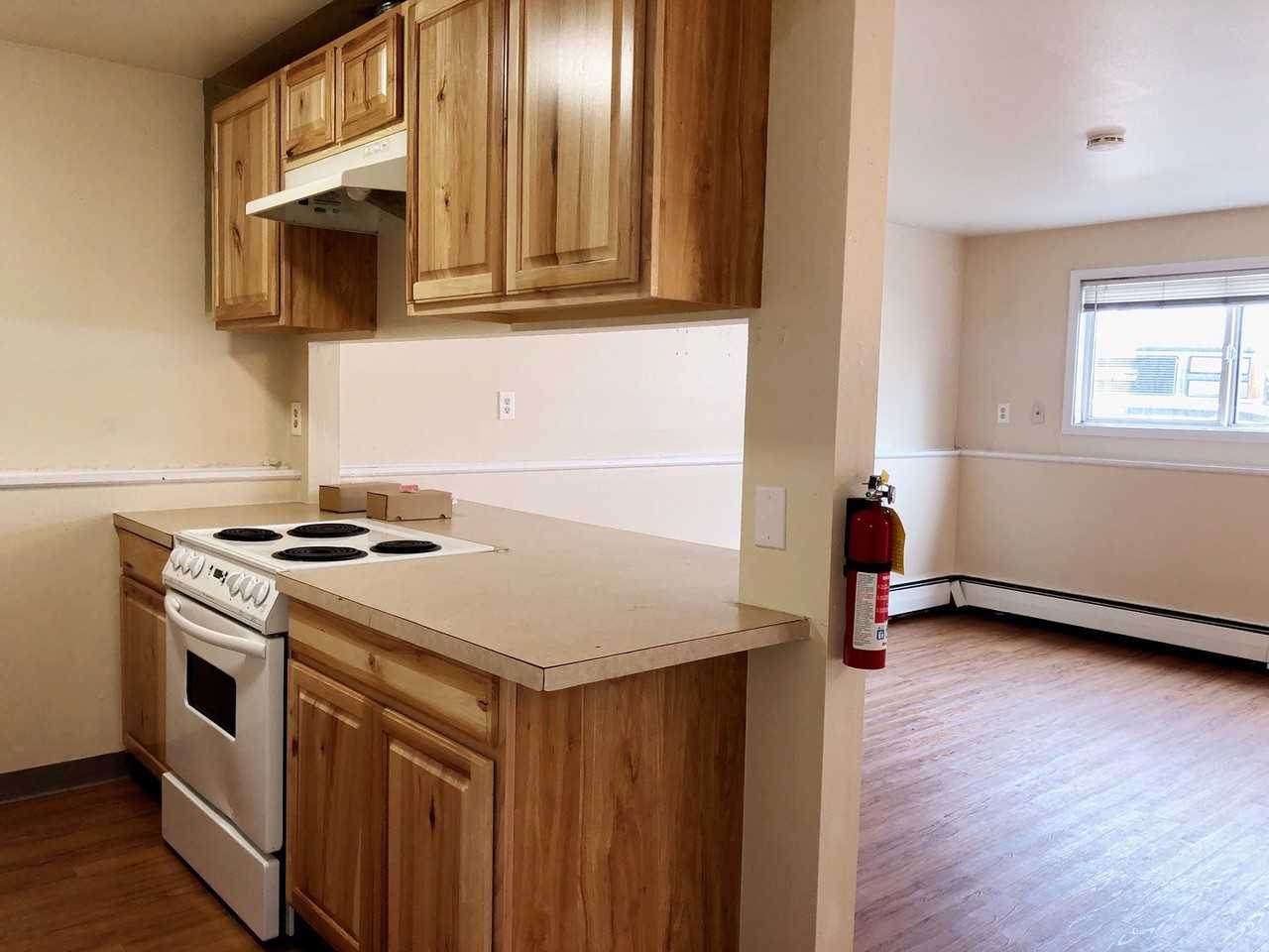 256 W. 23rd Avenue Apts - Photo 3 of 10