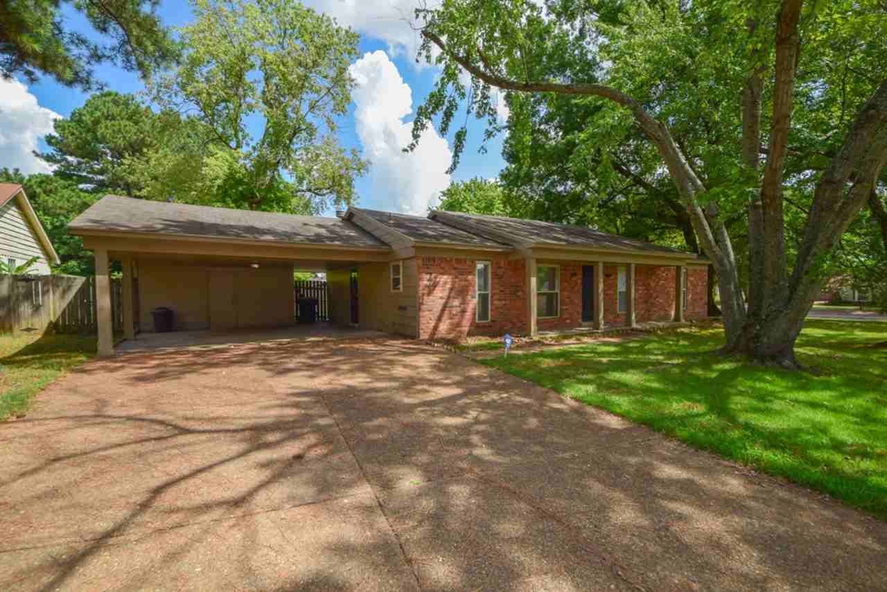 5846 Bobbitt Dr - Photo 2 of 27