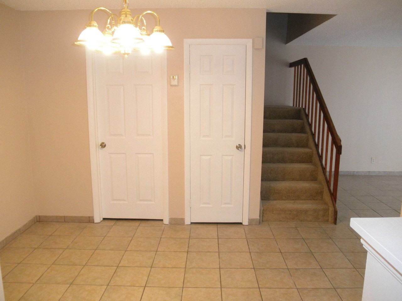 584 Springdale Circle - Photo 6 of 13