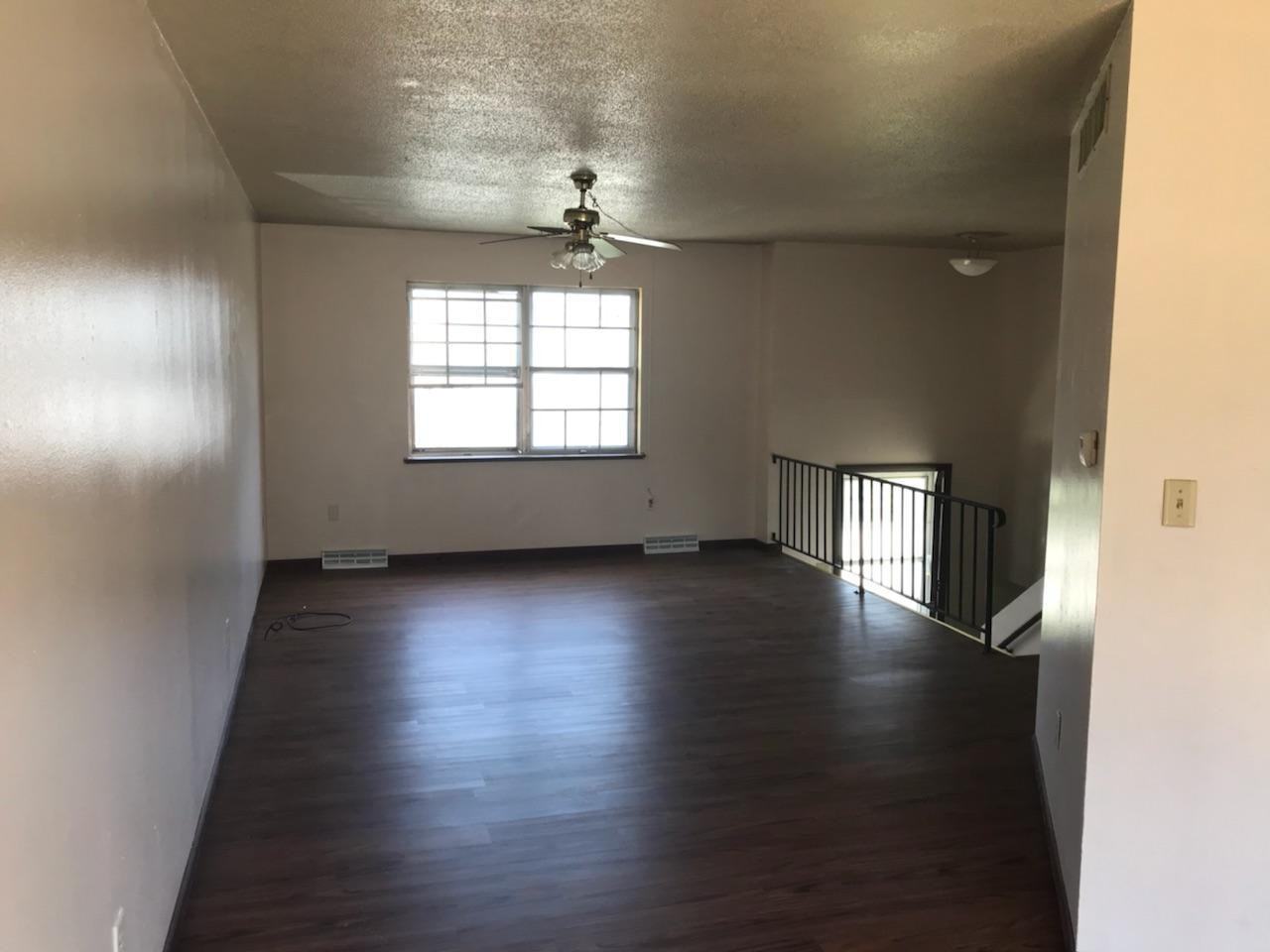 Sonora Dr. 1581-83 - Photo 2 of 22