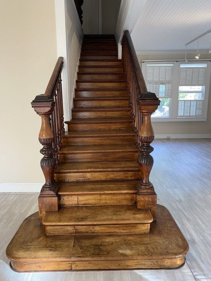 2142 Wilder Ave - Photo 4 of 30