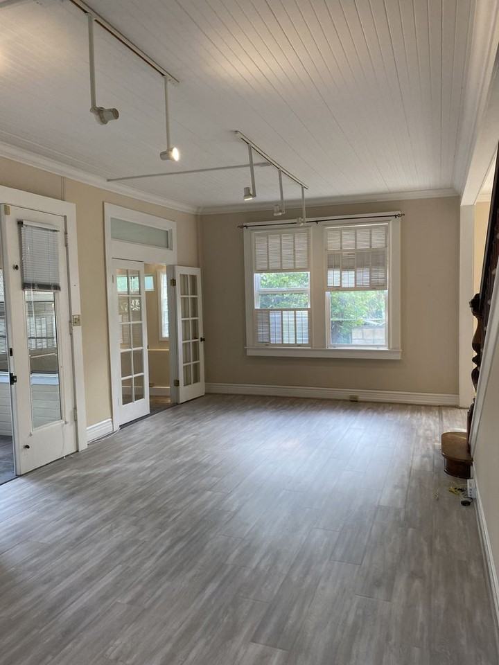 2142 Wilder Ave - Photo 6 of 30