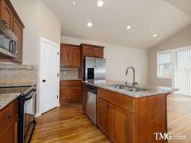 8223 Ne 20th St - Photo 1 of 1