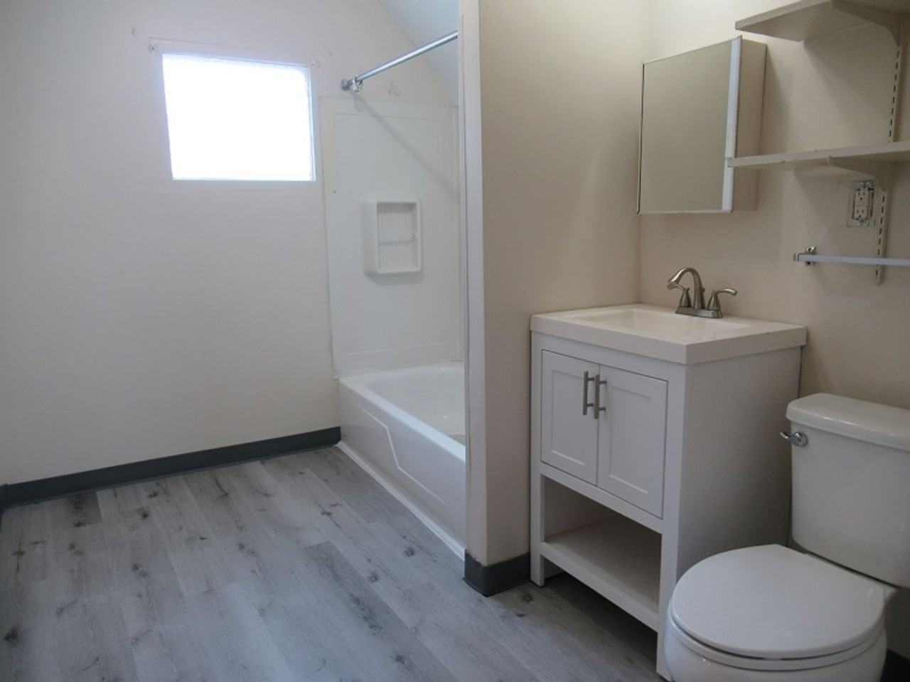 1116 E 25th St - Photo 2 of 8