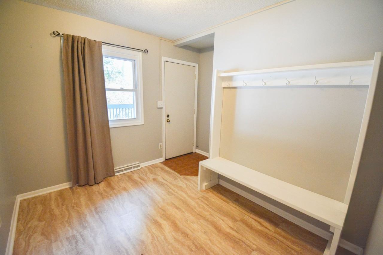 172 37th Ave Nw - Photo 5 of 21