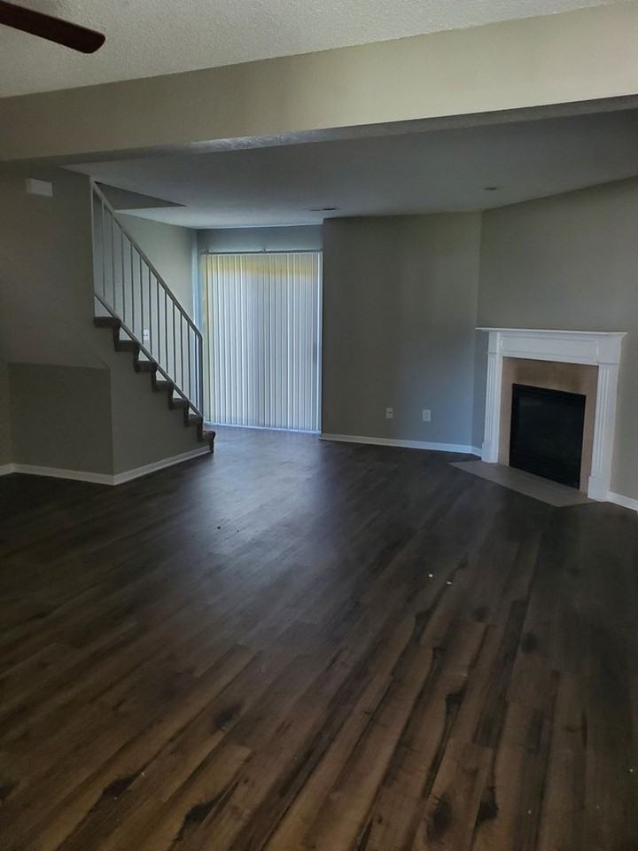 115 Cambridge Meadows Dr - Photo 2 of 4