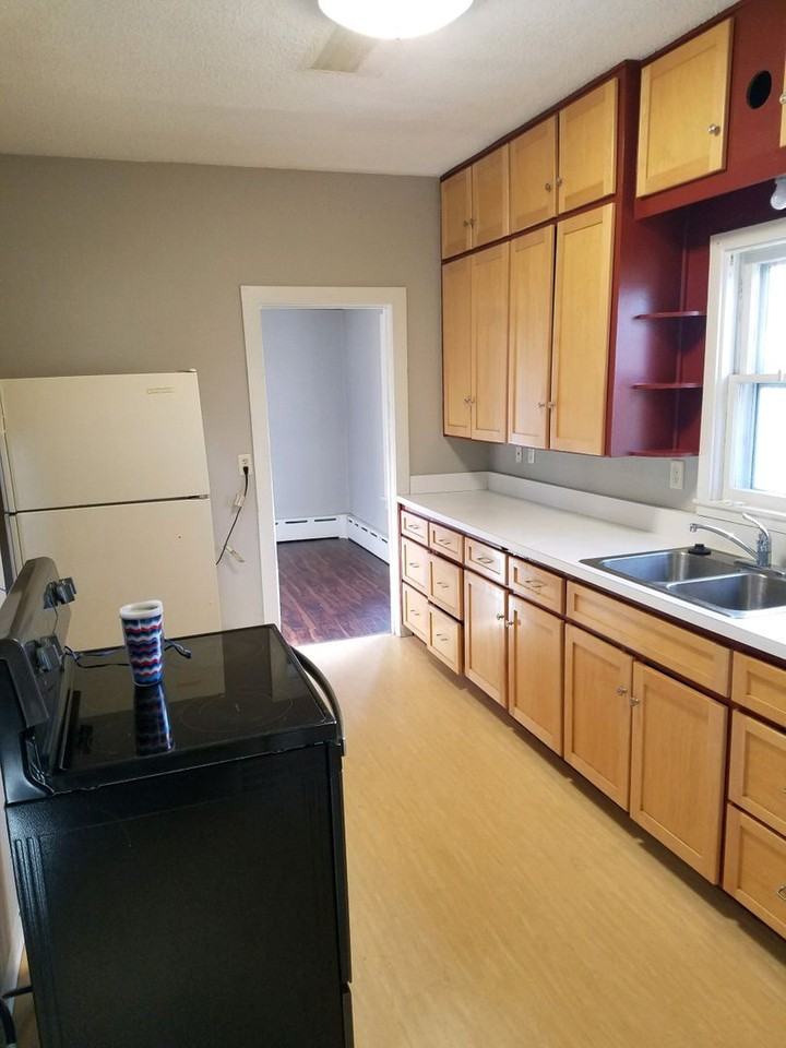 516 Unumb St - Photo 2 of 13