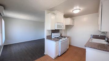 featured image of 1501 E South St