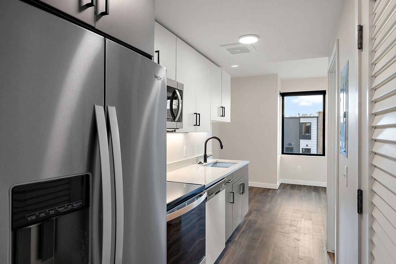 Lafayette Apartments - Photo 5 of 23