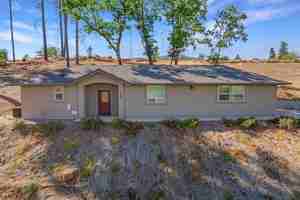 featured image of 569 Valstream Dr