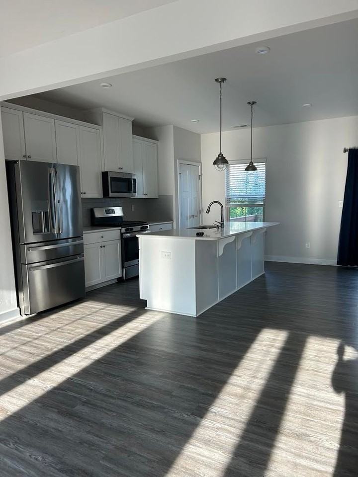 128 Lanyard Dr Unit E - Photo 6 of 15