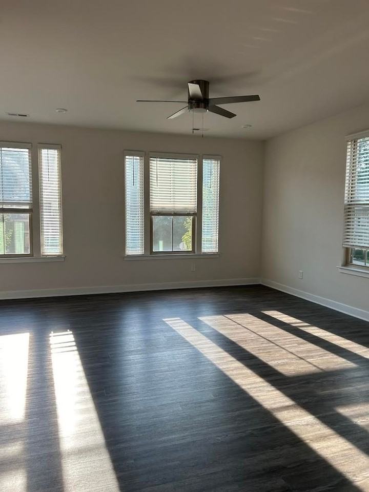 128 Lanyard Dr Unit E - Photo 7 of 15