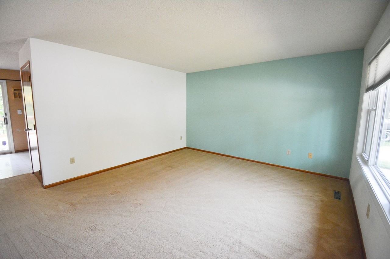 4060 4th Pl Nw - Photo 5 of 22