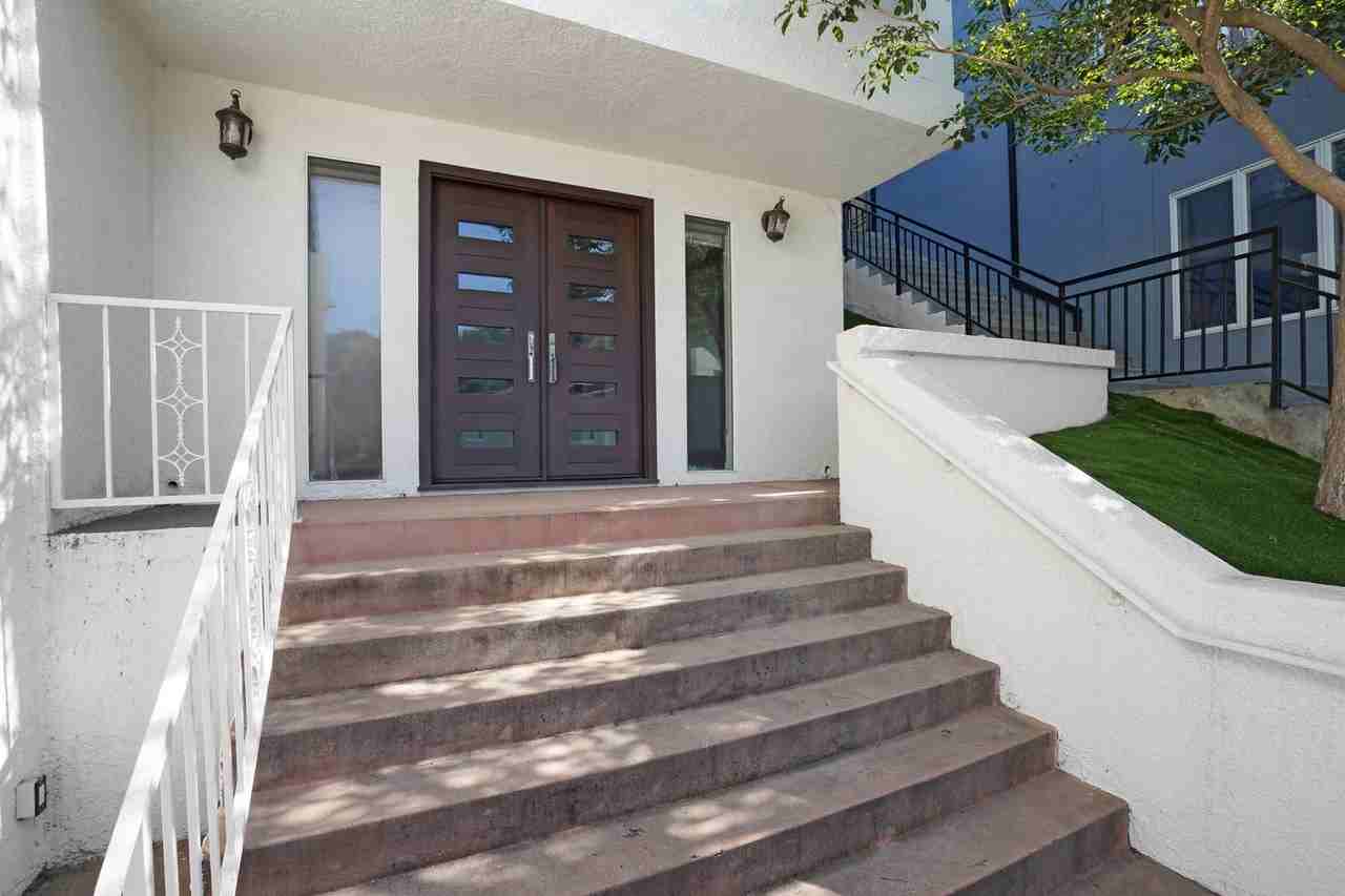 3832 Shannon Rd - Photo 6 of 50