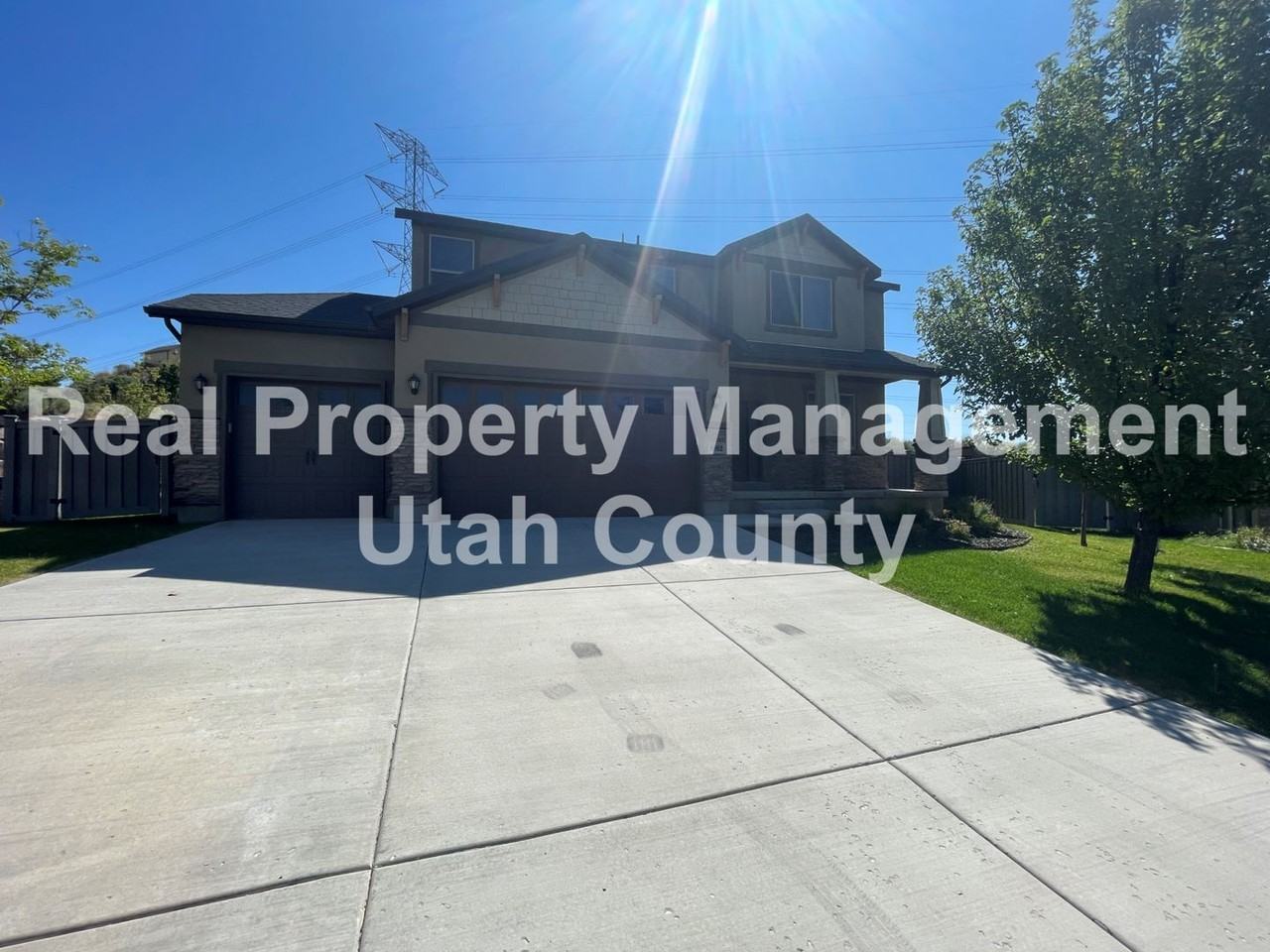 8982 N Suffolk Ln - Photo 2 of 27