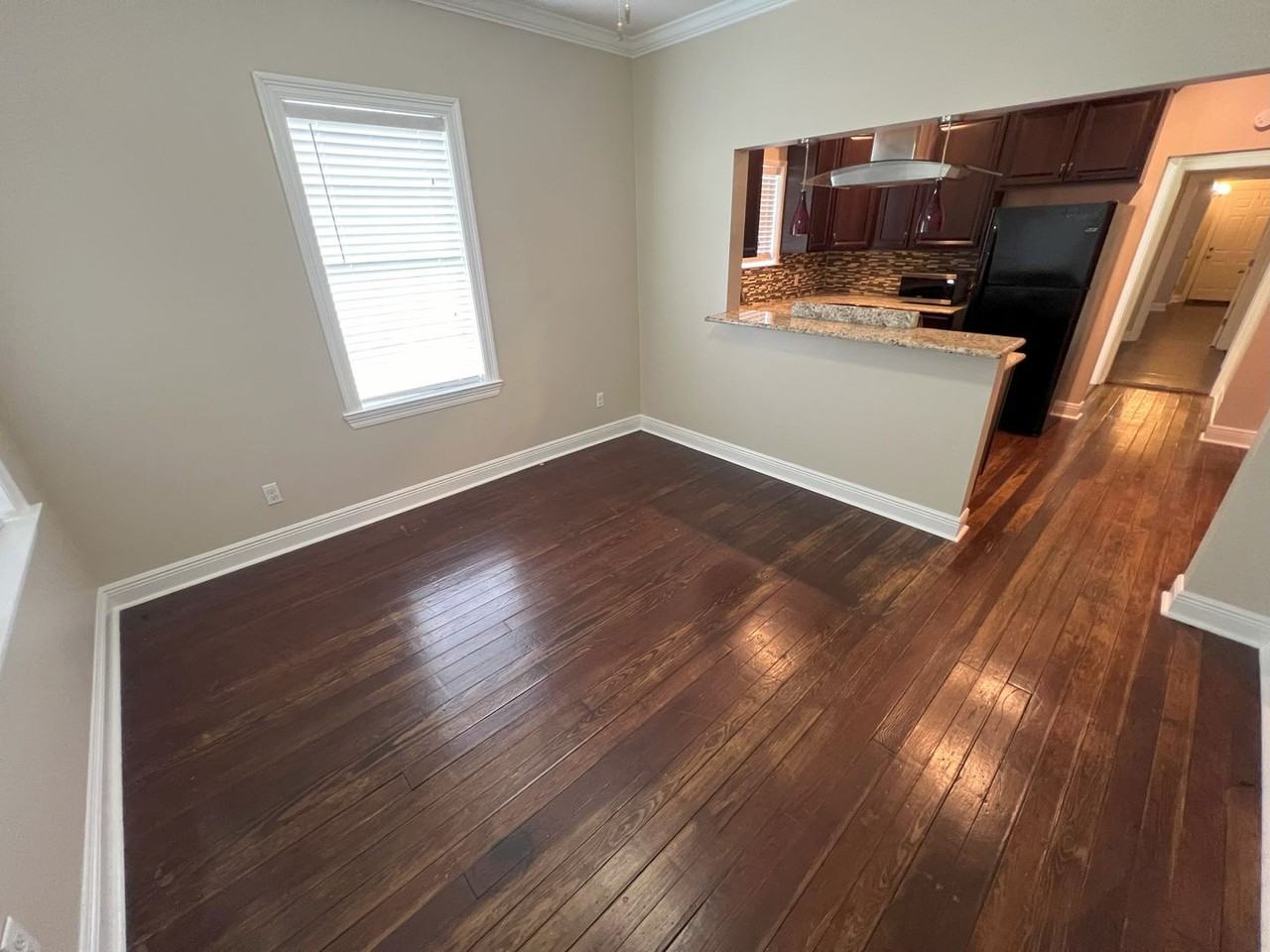 343 Avenue C - Photo 2 of 20