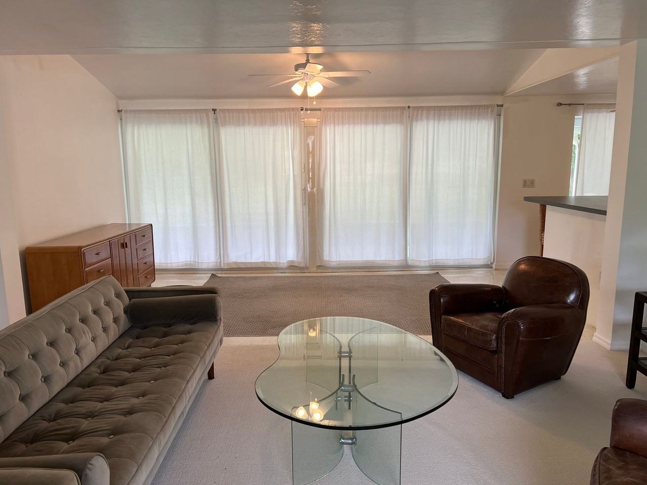 806 32nd St - Photo 4 of 32