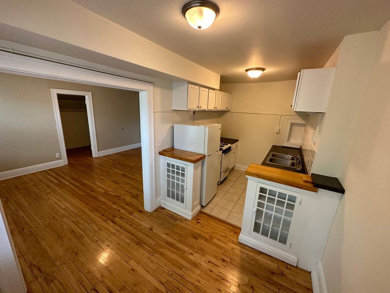 1756 Grand Ave - Photo 5 of 20